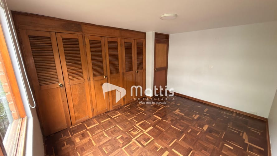 Apartamento de 3 alcobas en arriendo en Patio Bonito, Medellín, 135 m² · foto 15 de 20