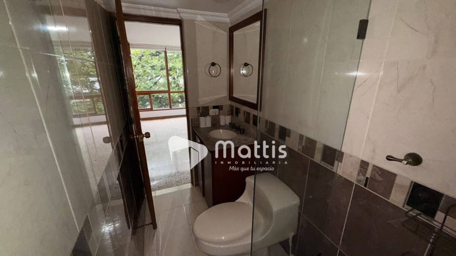 Apartamento de 3 alcobas en arriendo en Patio Bonito, Medellín, 135 m² · foto 18 de 20