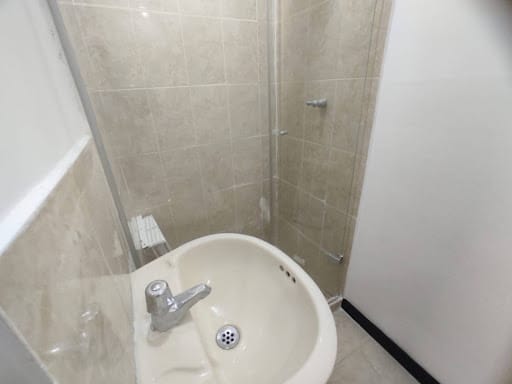 Apartaestudio en arriendo en Loma De Las Brujas, Envigado, 150 m² · foto 3 de 20