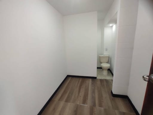 Apartaestudio en arriendo en Loma De Las Brujas, Envigado, 150 m² · foto 4 de 20