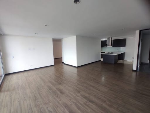Apartaestudio en arriendo en Loma De Las Brujas, Envigado, 150 m² · foto 14 de 20
