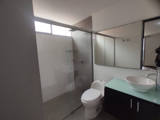 Apartaestudio en arriendo en Loma De Las Brujas, Envigado, 150 m² · foto 17 de 20