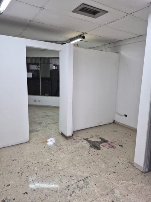 Local en arriendo en San Vicente, Cali, 35 m² · foto 3 de 7