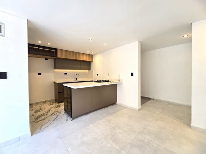 Apartamento de 2 alcobas en arriendo en Guayaquil, Medellín, 65 m² · foto 5 de 10