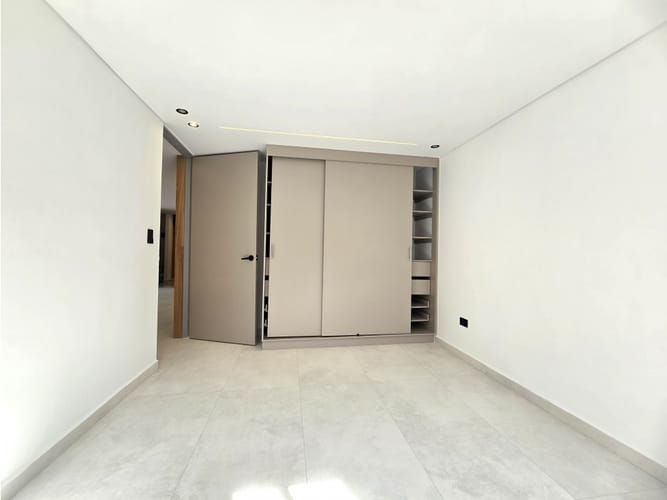 Apartamento de 2 alcobas en arriendo en Guayaquil, Medellín, 65 m² · foto 9 de 10