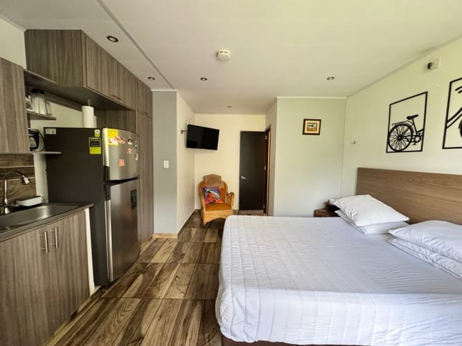 Edificio en venta en Senderos Del Lili, Cali, 560 m² · foto 3 de 18