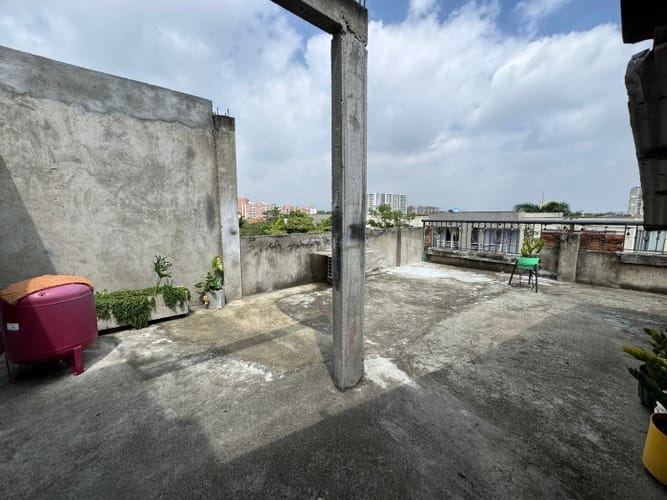 Edificio en venta en Senderos Del Lili, Cali, 560 m² · foto 6 de 18