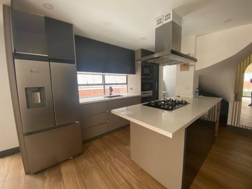 Apartamento de 3 alcobas en arriendo en Chico Norte, Bogotá, 90 m² · foto 5 de 12