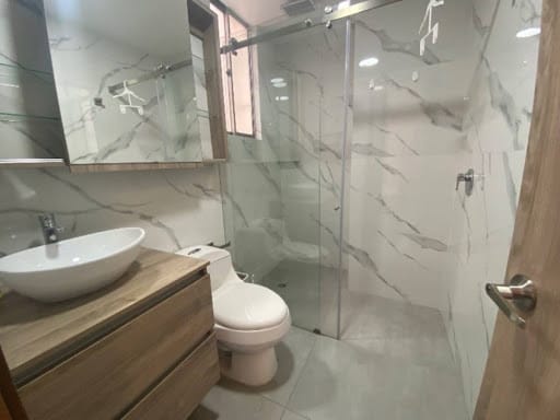 Apartamento de 3 alcobas en arriendo en Chico Norte, Bogotá, 90 m² · foto 12 de 12