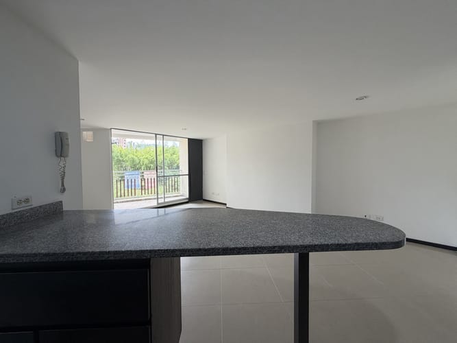 Apartamento de 3 alcobas en arriendo en Las Lomitas, Sabaneta, 110 m² · foto 4 de 21