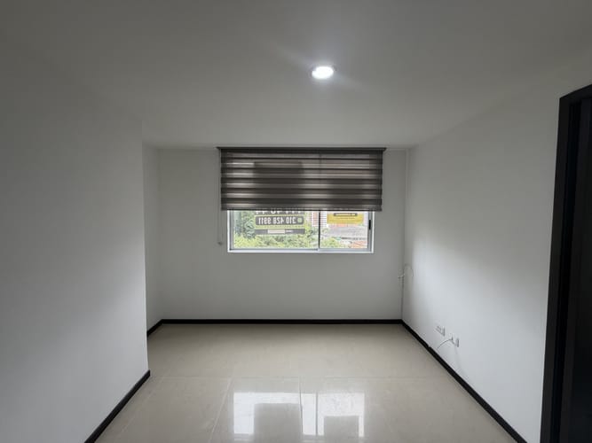 Apartamento de 3 alcobas en arriendo en Las Lomitas, Sabaneta, 110 m² · foto 15 de 21