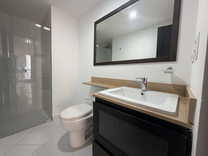 Apartamento de 3 alcobas en arriendo en Las Lomitas, Sabaneta, 110 m² · foto 20 de 21