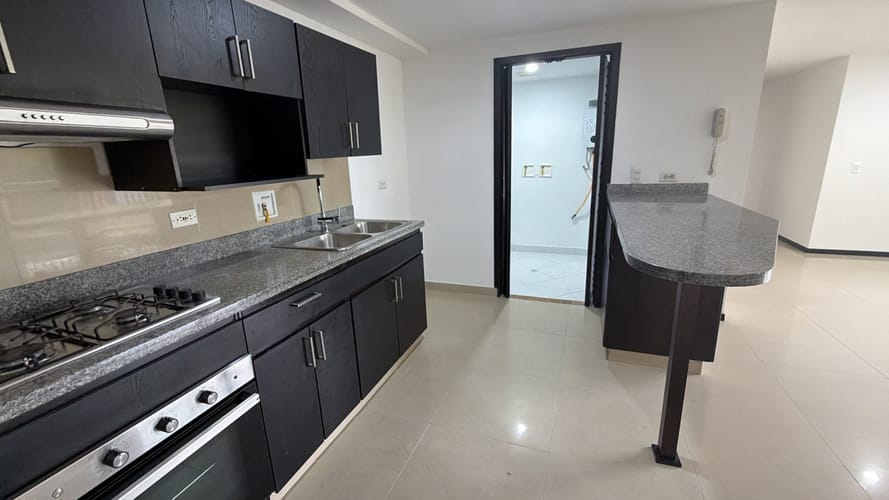 Apartamento de 3 alcobas en arriendo en Las Lomitas, Sabaneta, 110 m² · foto 21 de 21