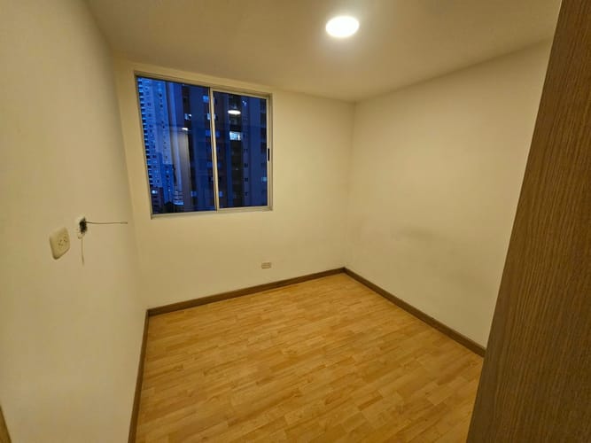 Apartamento de 3 alcobas en venta en Loma De La Doctora, Sabaneta, 78 m² · foto 10 de 12