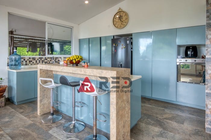 Casa de 6 alcobas en venta en Cr. San Cayetano, Jamundí, 452 m² · foto 6 de 24