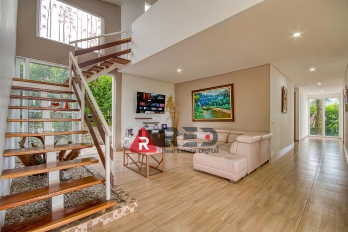 Casa de 6 alcobas en venta en Cr. San Cayetano, Jamundí, 452 m² · foto 8 de 24
