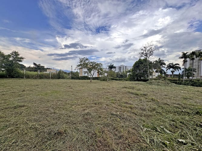 Lote en venta en Pance, Cali, 3300 m² · foto 6 de 22