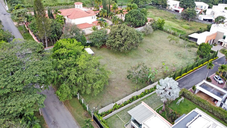 Lote en venta en Pance, Cali, 3300 m² · foto 12 de 22