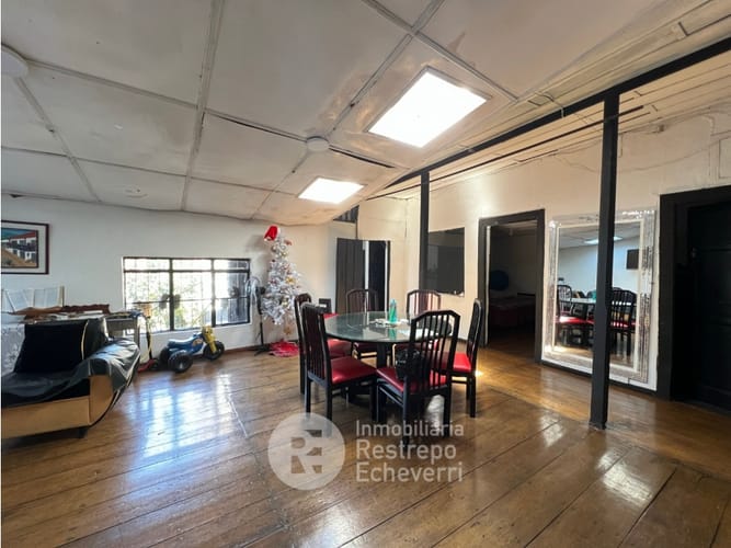 Casa de 5 alcobas en venta en Campoamor, Manizales, 270 m² · foto 8 de 14