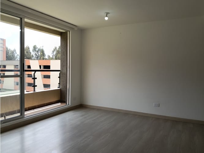 Apartamento de 3 alcobas en arriendo en San Jose, Mosquera, 52 m² · foto 4 de 24
