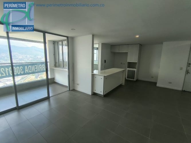 Apartamento de 3 alcobas en arriendo en Castropol, Medellín, 106 m² · foto 2 de 24