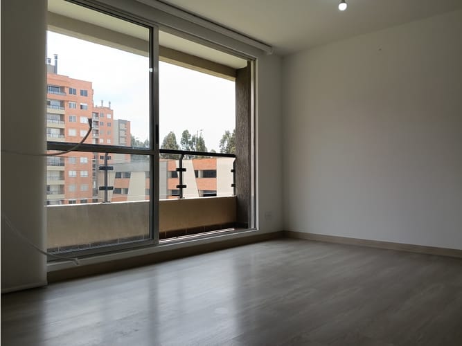 Apartamento de 3 alcobas en arriendo en San Jose, Mosquera, 52 m² · foto 5 de 24