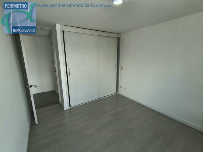 Apartamento de 3 alcobas en arriendo en Castropol, Medellín, 106 m² · foto 13 de 24