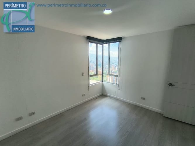 Apartamento de 3 alcobas en arriendo en Castropol, Medellín, 106 m² · foto 17 de 24