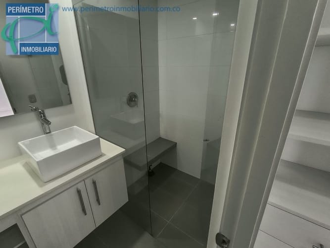 Apartamento de 3 alcobas en arriendo en Castropol, Medellín, 106 m² · foto 19 de 24