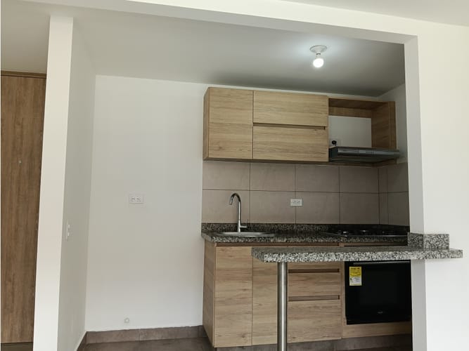 Apartamento de 3 alcobas en arriendo en San Jose, Mosquera, 52 m² · foto 10 de 24