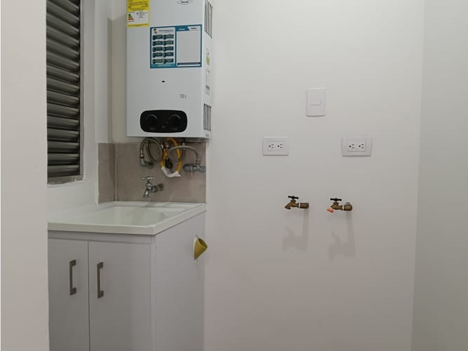 Apartamento de 3 alcobas en arriendo en San Jose, Mosquera, 52 m² · foto 11 de 24