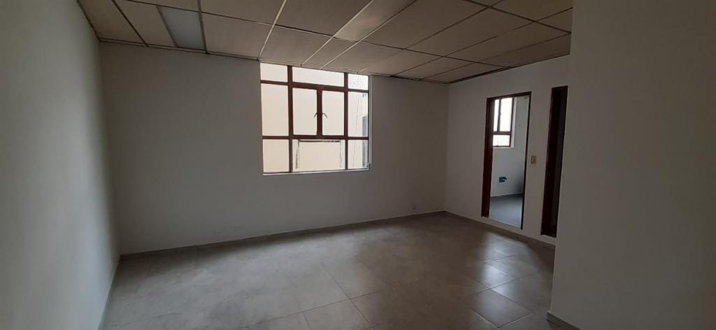 Oficina en arriendo en San Pedro, Cali, 35 m² · foto 7 de 9