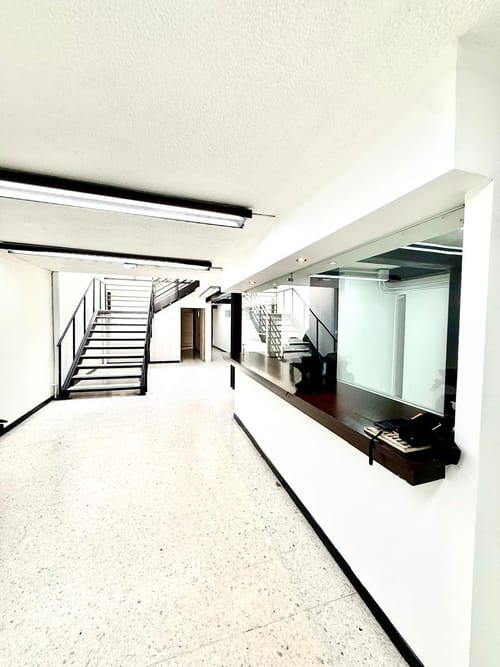 Local en arriendo en San Vicente, Cali · foto 2 de 11