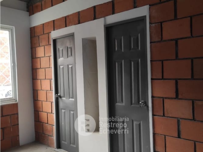 Bodega en venta en Zona Industrial, Manizales, 1500 m² · foto 4 de 13