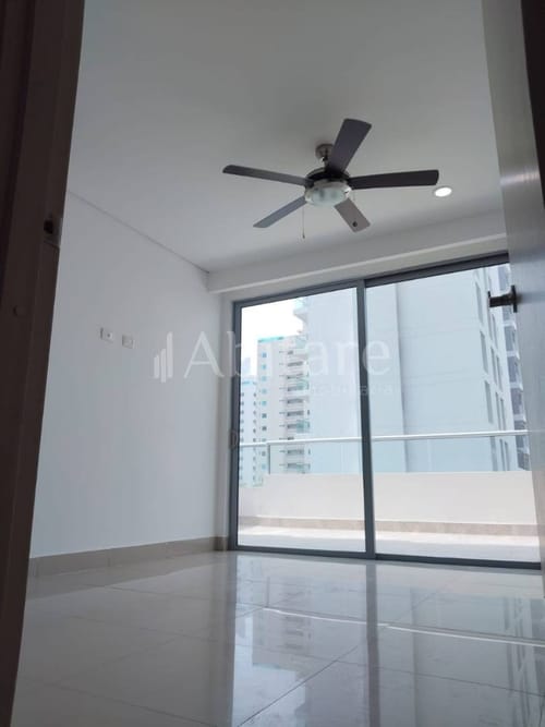 Apartamento de 2 alcobas en arriendo en Castillogrande, Cartagena, 150 m² · foto 4 de 14