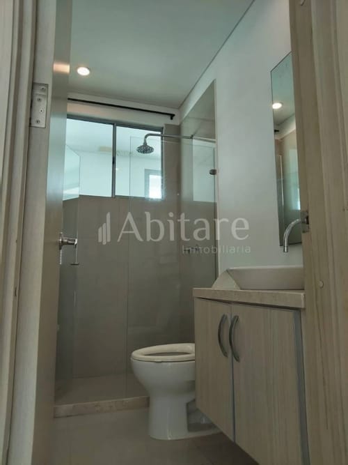 Apartamento de 2 alcobas en arriendo en Castillogrande, Cartagena, 150 m² · foto 14 de 14