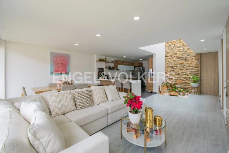 Casa de 4 alcobas en venta en Camino La Floresta, Chía, 142 m² · foto 3 de 20
