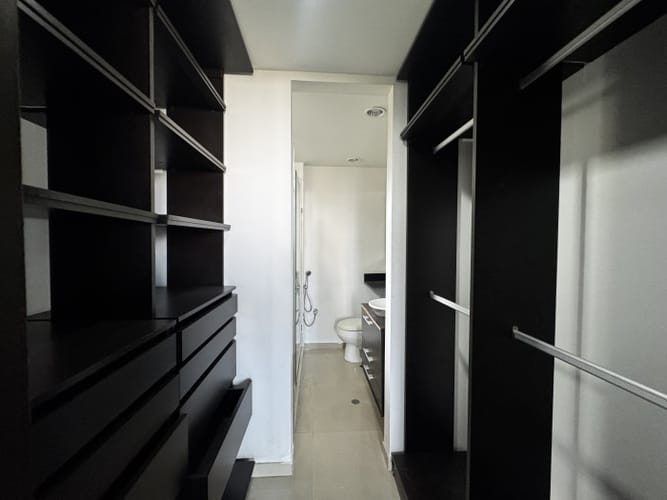 Apartamento de 2 alcobas en venta en Juanambu, Cali, 82 m² · foto 6 de 24