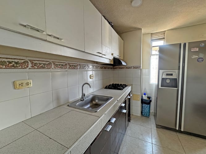 Apartamento de 3 alcobas en venta en El Refugio, Cali, 62 m² · foto 5 de 23