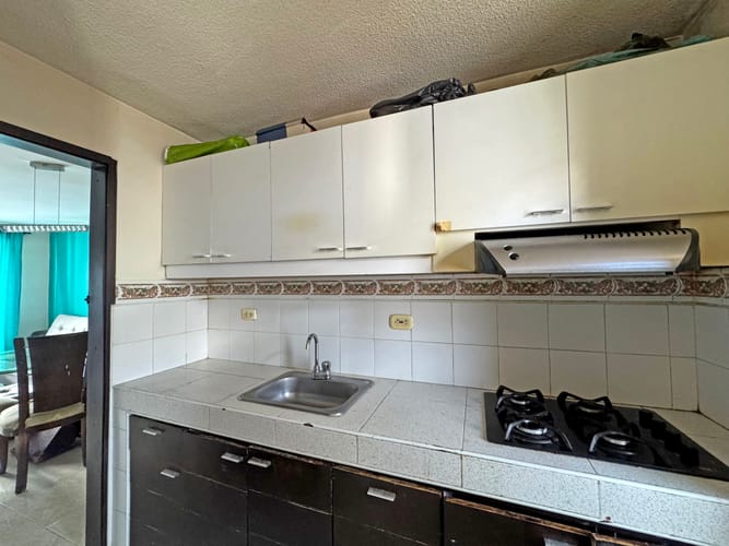 Apartamento de 3 alcobas en venta en El Refugio, Cali, 62 m² · foto 6 de 23