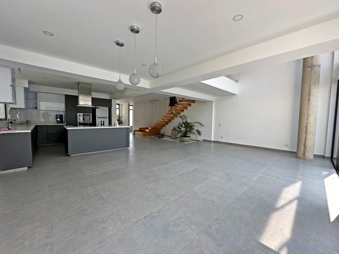 Casa de 3 alcobas en venta en Las Mercedes, Jamundí, 350 m² · foto 3 de 24