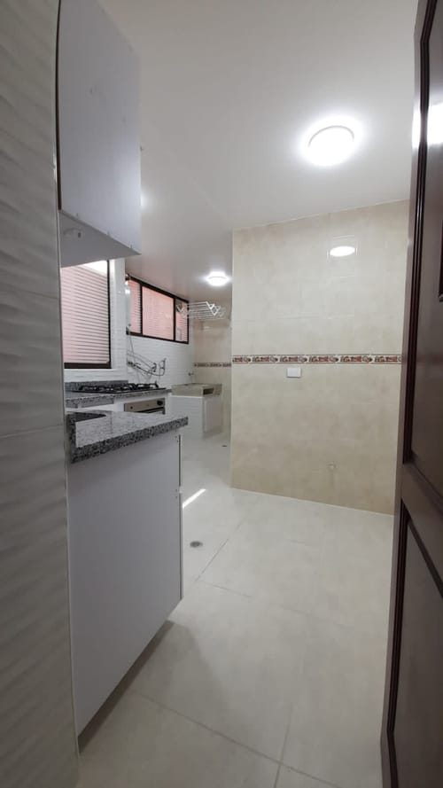 Apartamento de 4 alcobas en arriendo en Ciudad Bachue, Bogotá, 120 m² · foto 21 de 24