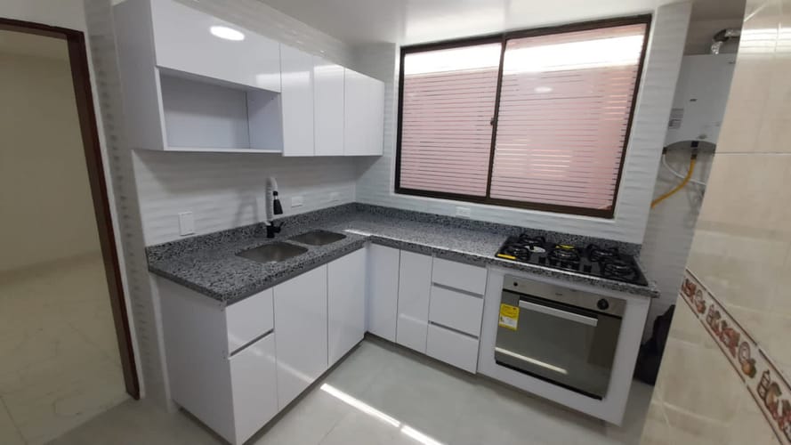 Apartamento de 4 alcobas en arriendo en Ciudad Bachue, Bogotá, 120 m² · foto 22 de 24