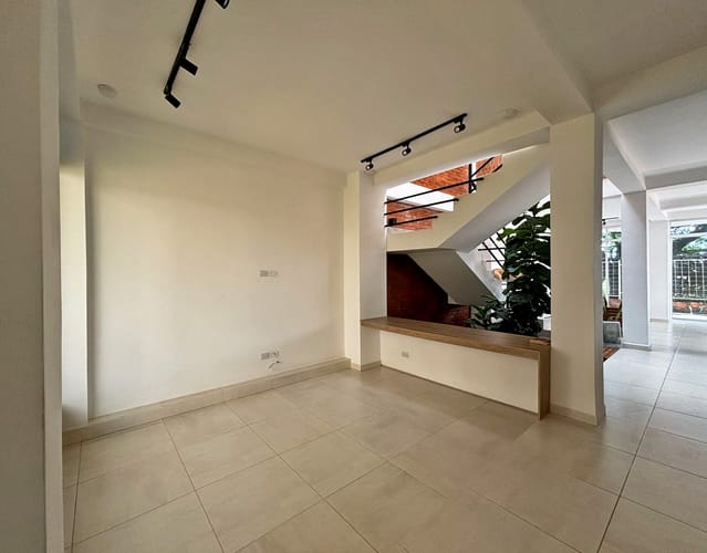 Casa de 3 alcobas en venta en Alfaguara, Jamundí, 210 m² · foto 5 de 24