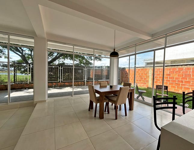 Casa de 3 alcobas en venta en Alfaguara, Jamundí, 210 m² · foto 8 de 24