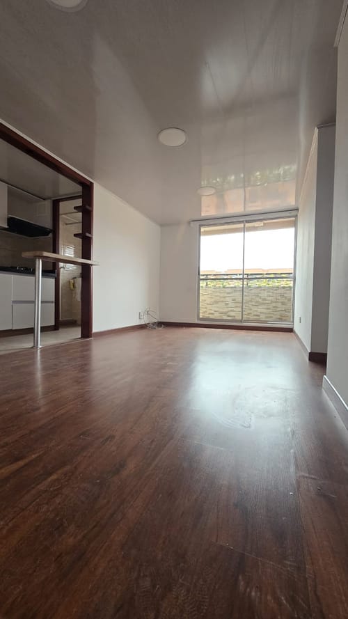 Apartamento de 3 alcobas en arriendo en Fac, Madrid, 58 m² · foto 8 de 24