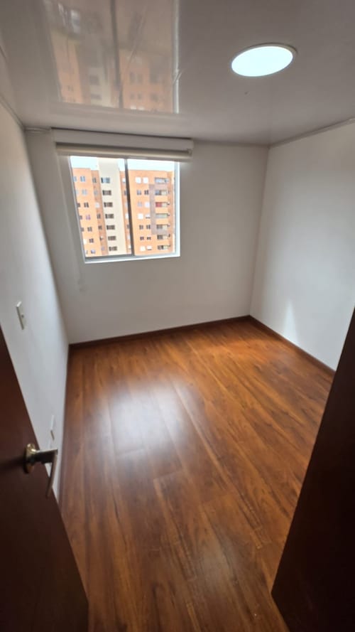 Apartamento de 3 alcobas en arriendo en Fac, Madrid, 58 m² · foto 10 de 24