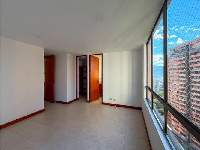 Apartamento de 2 alcobas en venta en La Florida, Medellín, 130 m² · foto 17 de 24