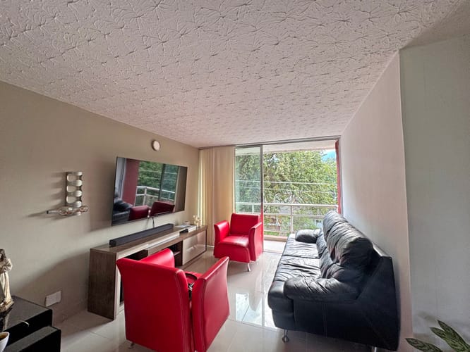 Apartamento de 3 alcobas en venta en Napoles, Cali, 68 m² · foto 3 de 22