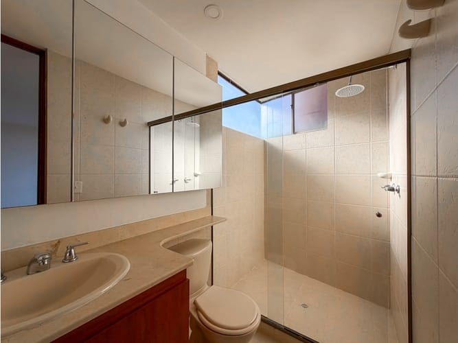 Apartamento de 2 alcobas en arriendo en La Florida, Medellín, 130 m² · foto 7 de 24